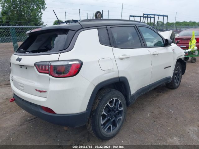 Photo 3 VIN: 3C4NJDDBXLT163266 - JEEP COMPASS 