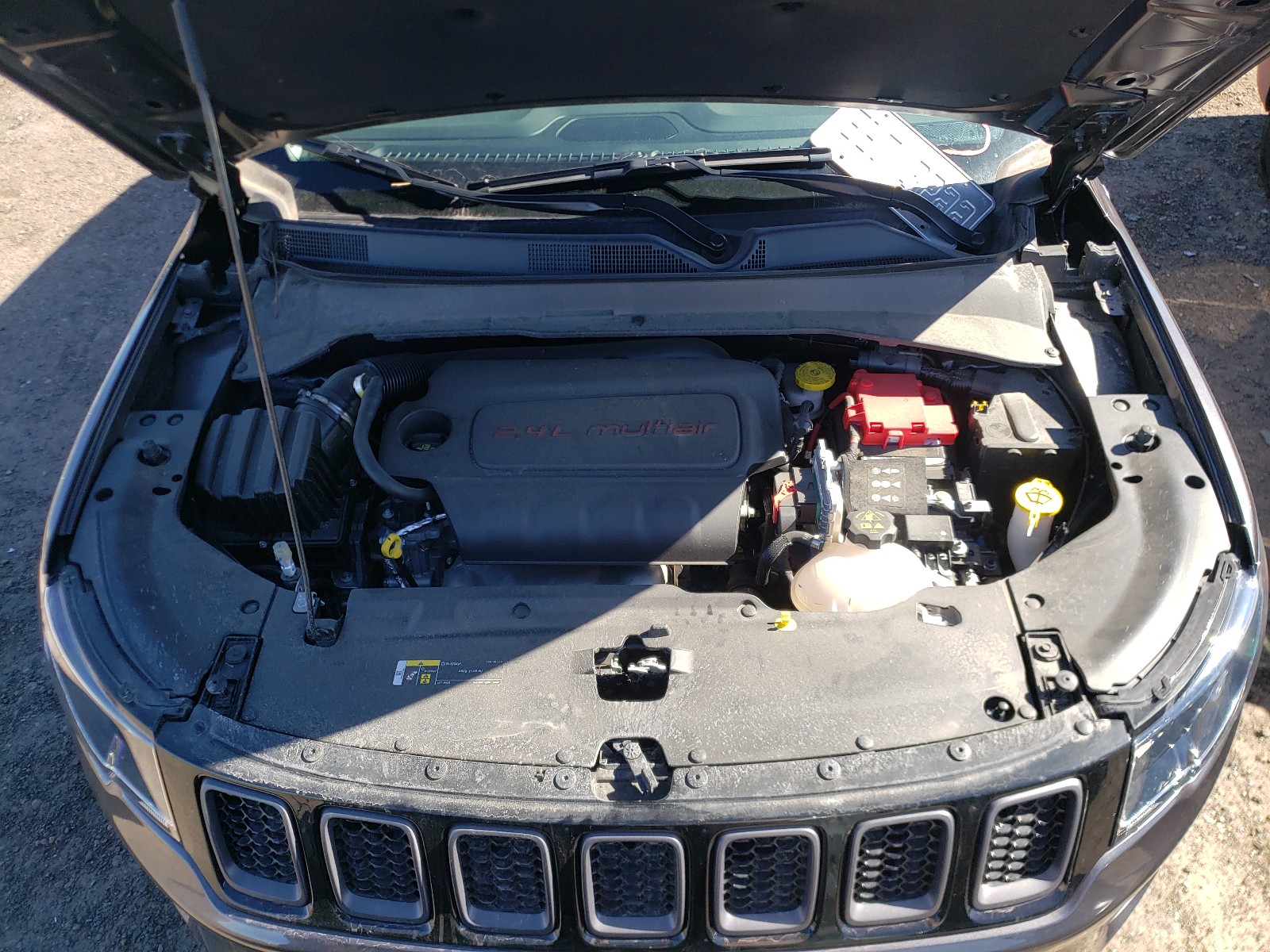 Photo 6 VIN: 3C4NJDDBXLT207928 - JEEP COMPASS TR 