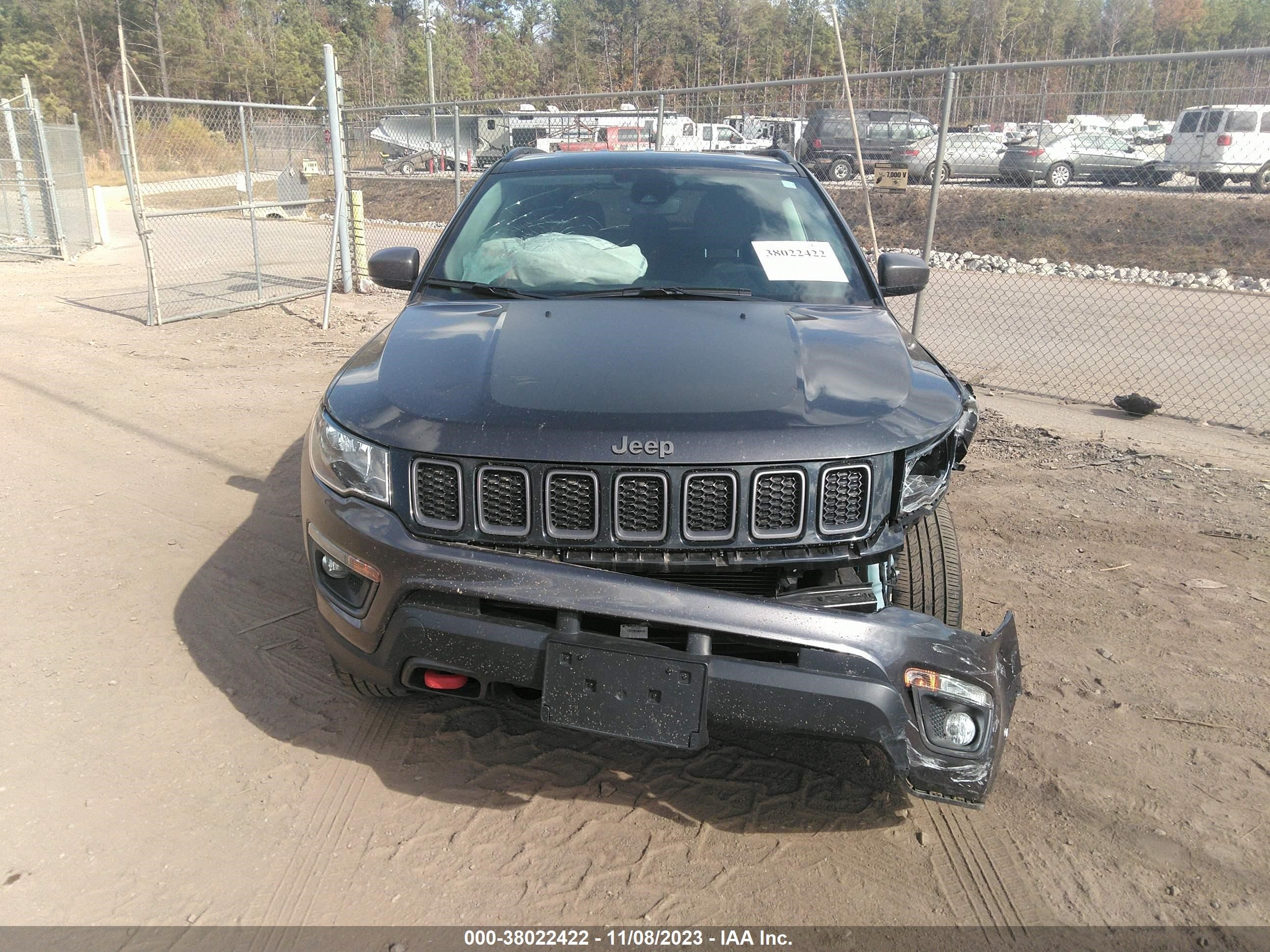 Photo 11 VIN: 3C4NJDDBXMT589900 - JEEP COMPASS 