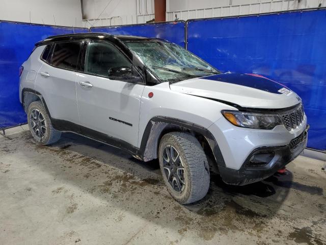 Photo 3 VIN: 3C4NJDDN4RT148832 - JEEP COMPASS TR 