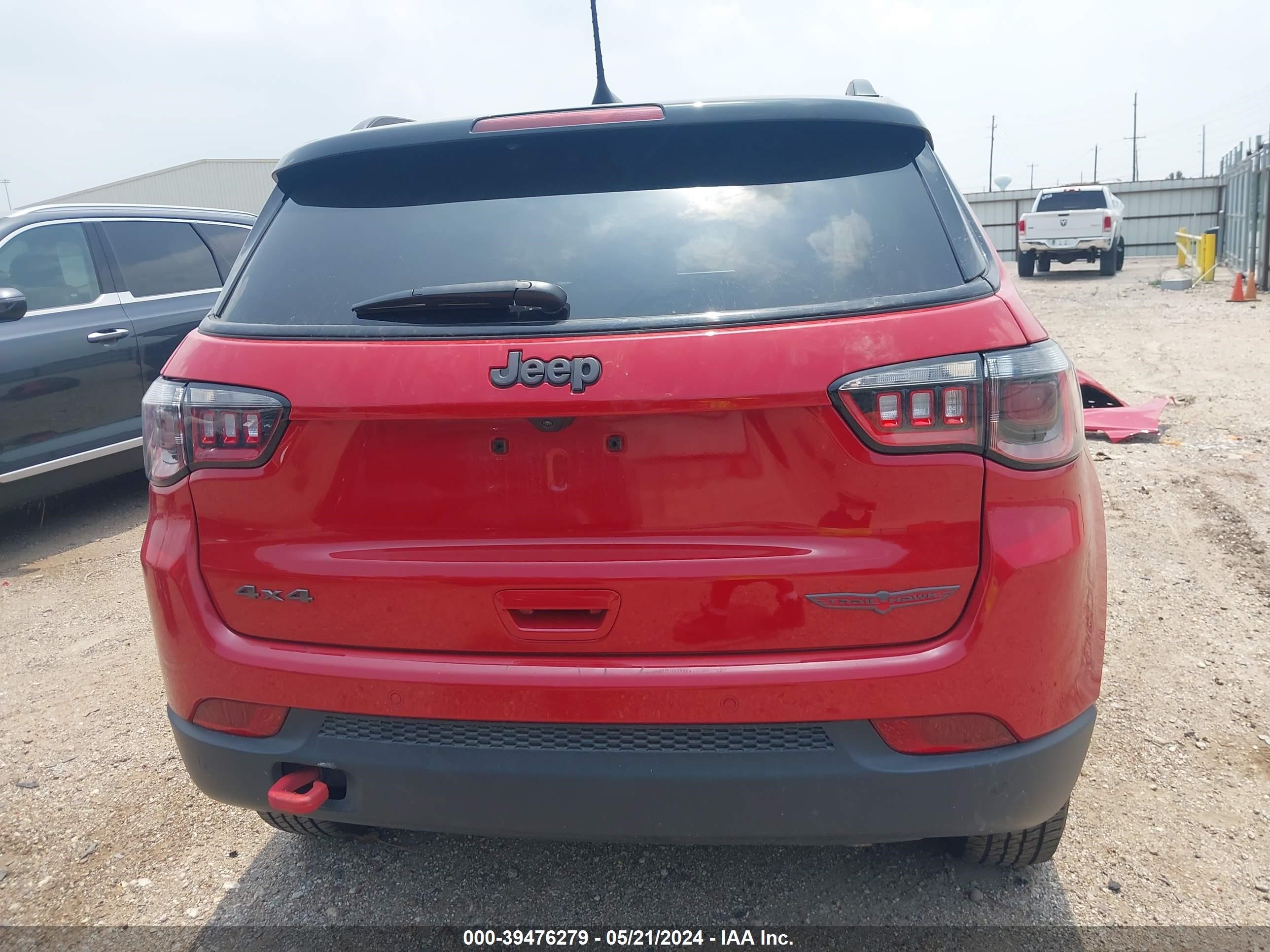 Photo 16 VIN: 3C4NJDDN5RT609133 - JEEP COMPASS 