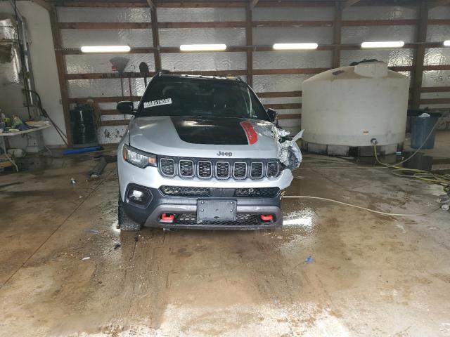 Photo 4 VIN: 3C4NJDDN8RT117731 - JEEP COMPASS TR 