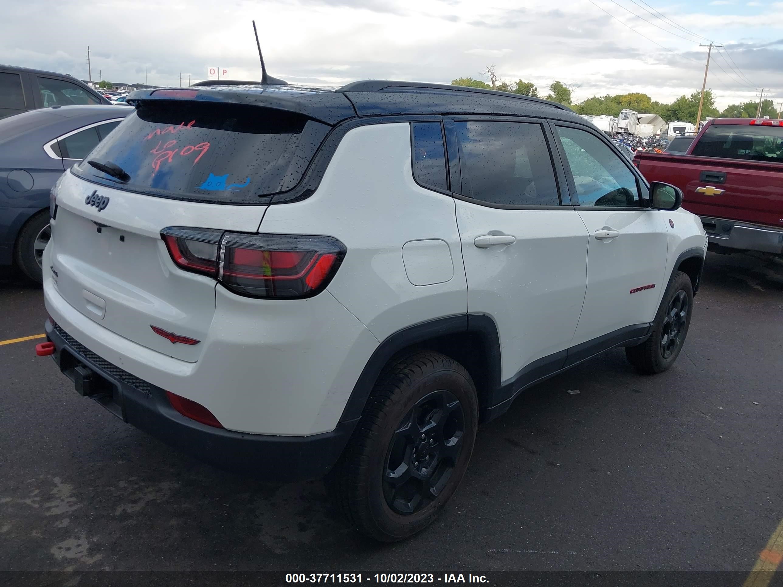 Photo 3 VIN: 3C4NJDDN9PT540881 - JEEP COMPASS 