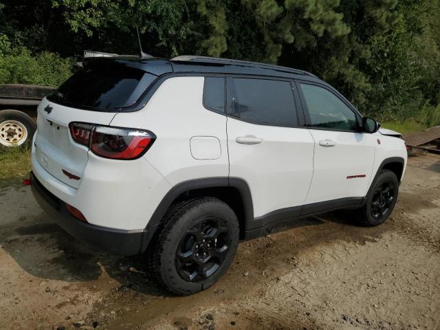 Photo 2 VIN: 3C4NJDDNXPT565885 - JEEP COMPASS TR 