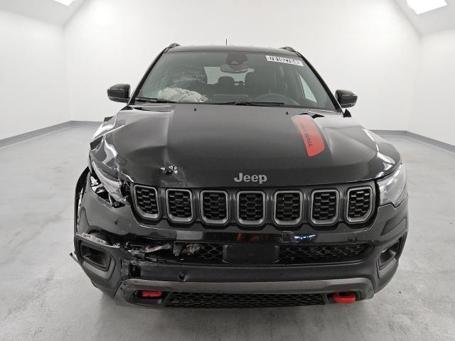 Photo 4 VIN: 3C4NJDDNXRT137415 - JEEP COMPASS TR 