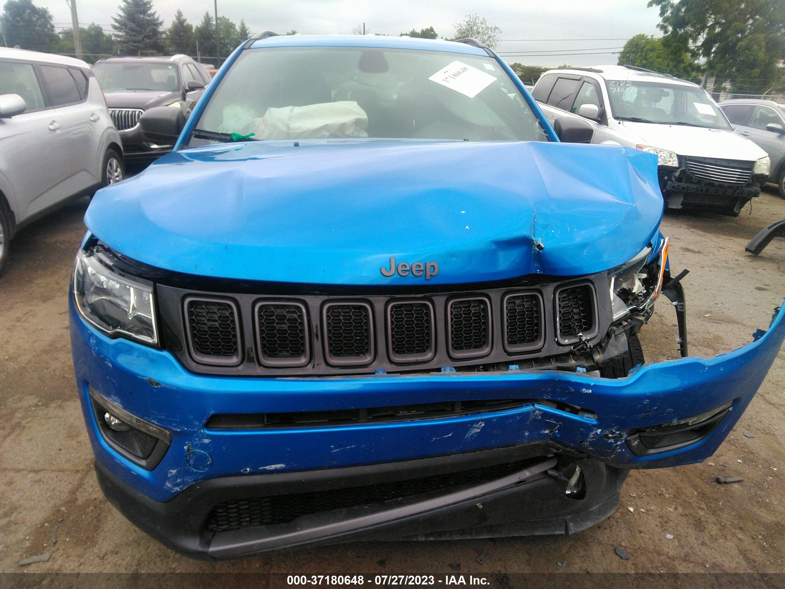 Photo 11 VIN: 3C4NJDEB3MT513496 - JEEP COMPASS 