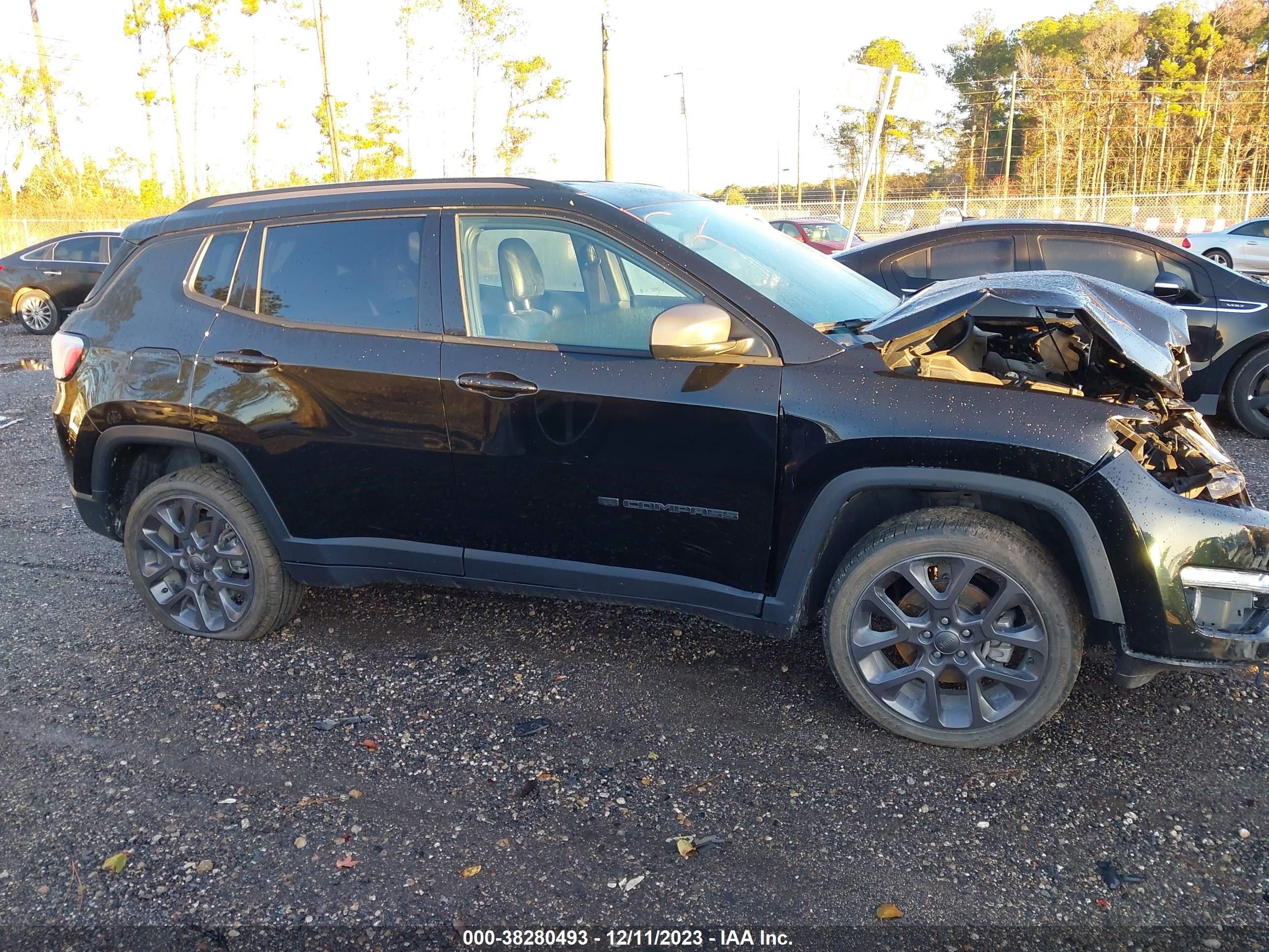 Photo 12 VIN: 3C4NJDEB7MT603704 - JEEP COMPASS 