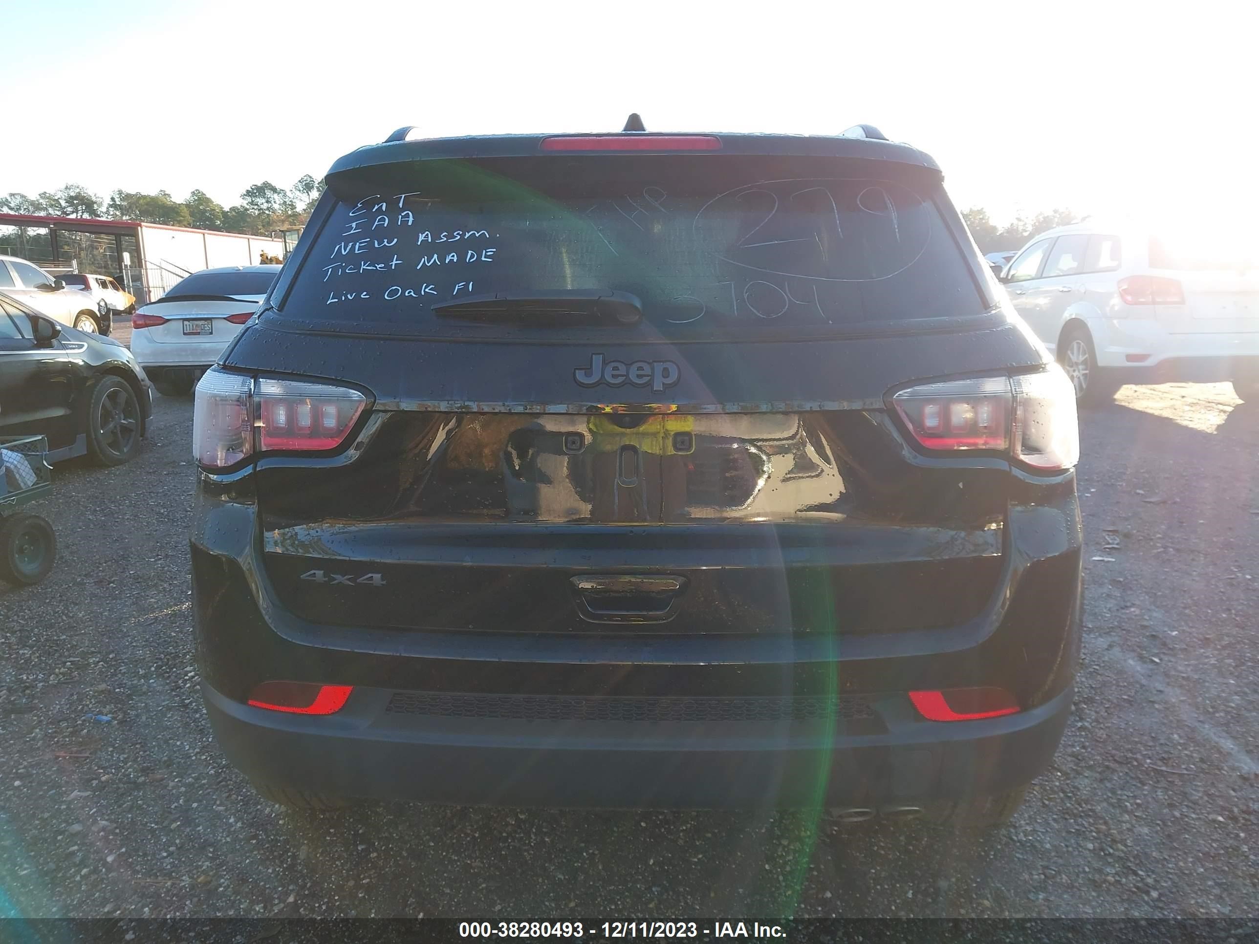 Photo 15 VIN: 3C4NJDEB7MT603704 - JEEP COMPASS 