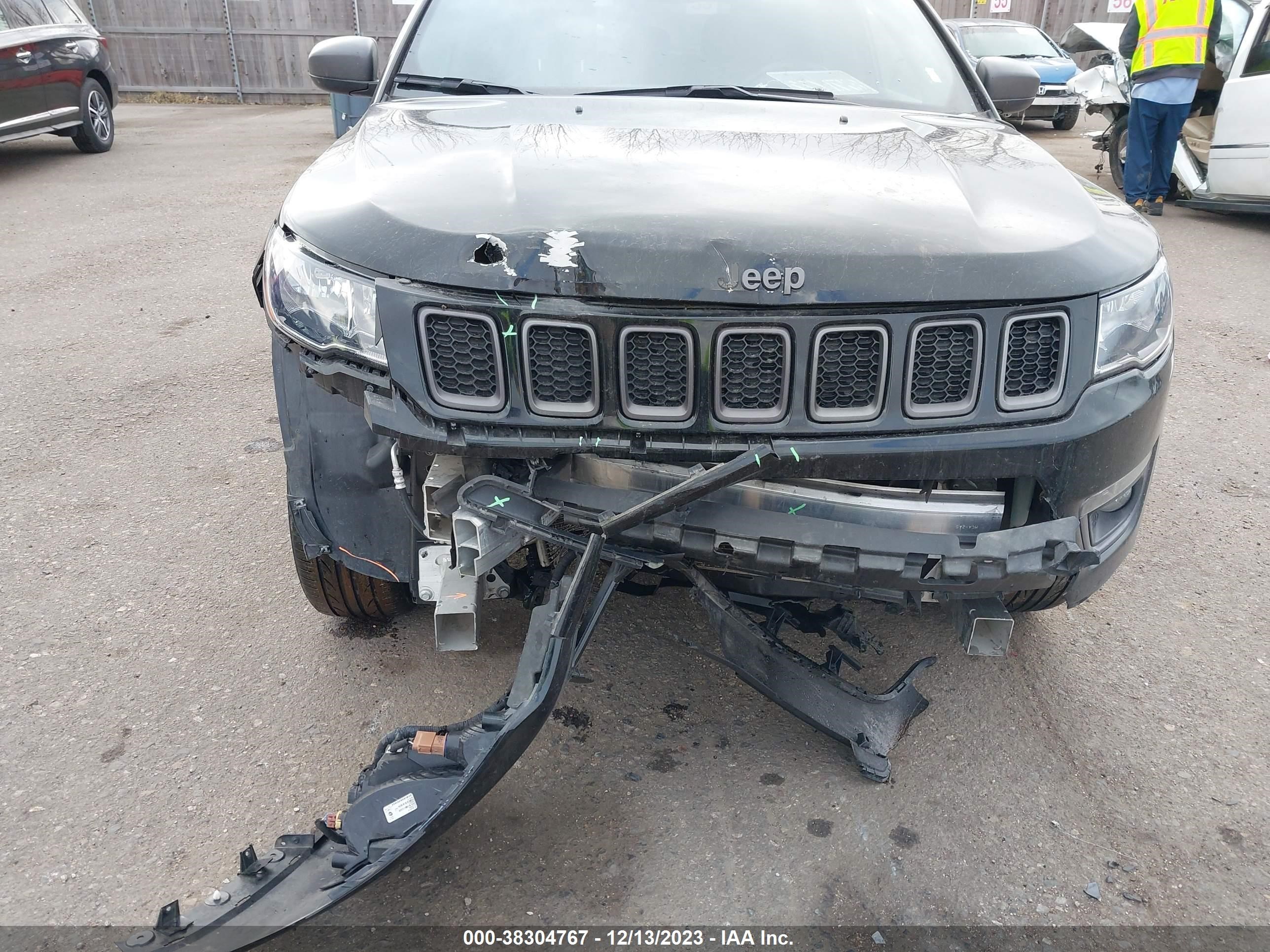 Photo 5 VIN: 3C4NJDEB9MT601226 - JEEP COMPASS 