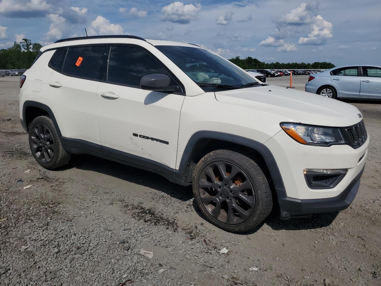 Photo 3 VIN: 3C4NJDEBXMT517187 - JEEP COMPASS 