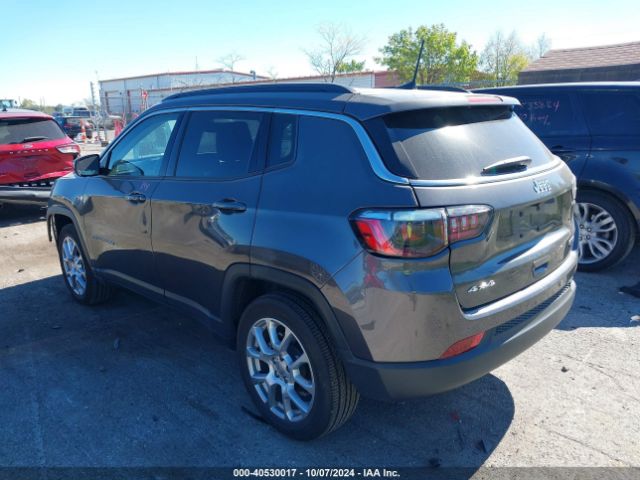 Photo 2 VIN: 3C4NJDFB0NT196129 - JEEP COMPASS 