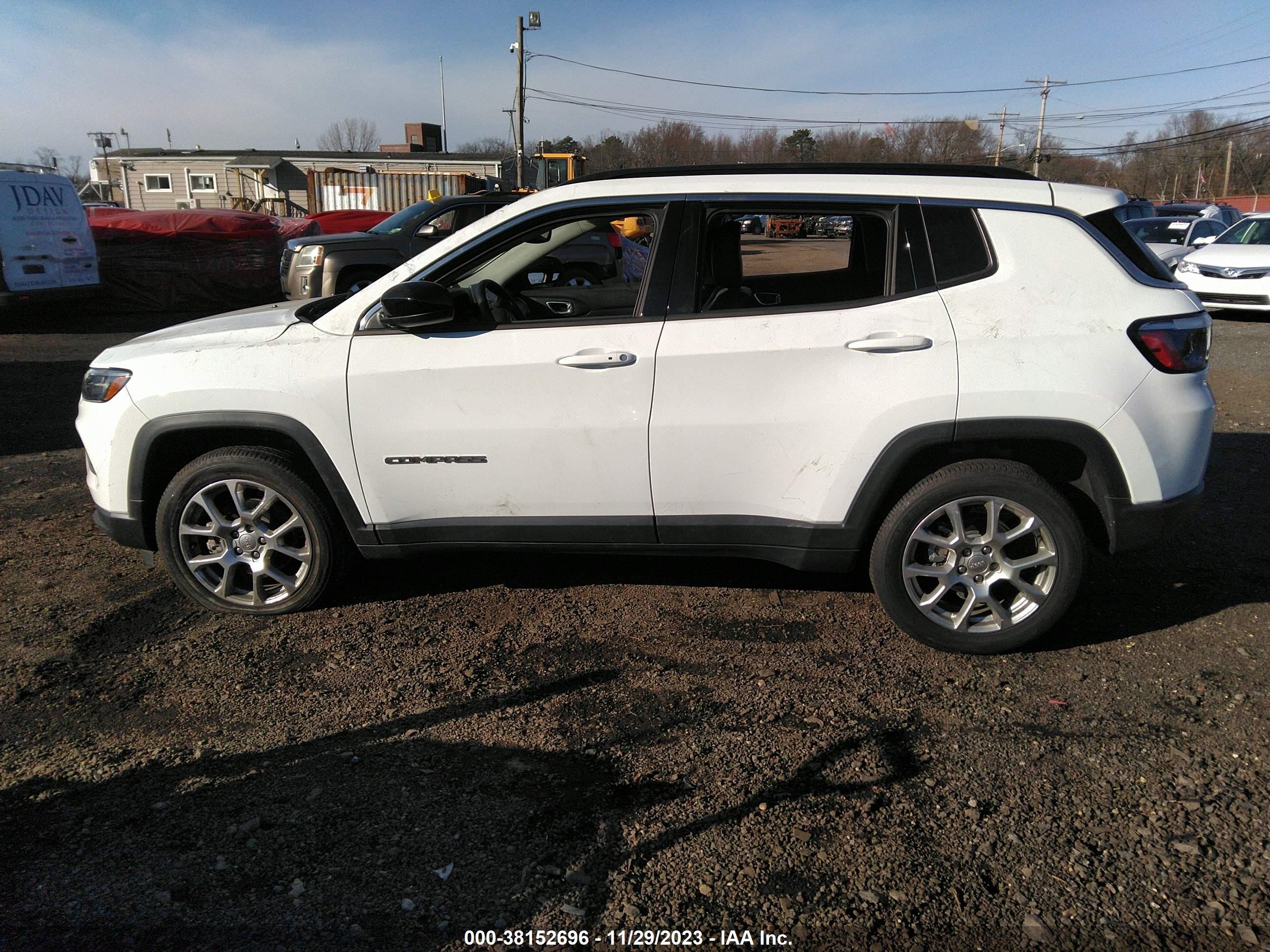 Photo 12 VIN: 3C4NJDFB2NT180806 - JEEP COMPASS 