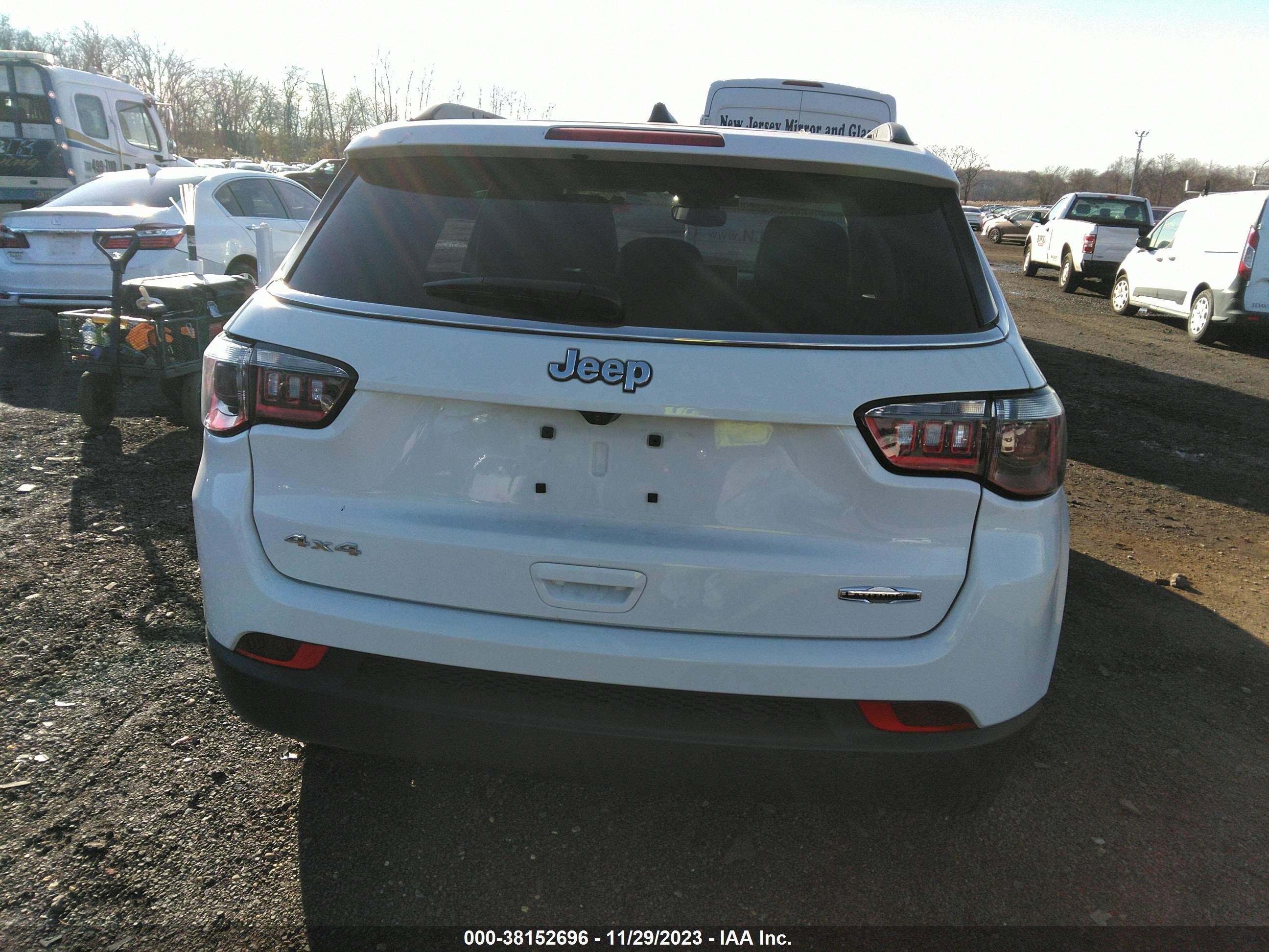 Photo 14 VIN: 3C4NJDFB2NT180806 - JEEP COMPASS 