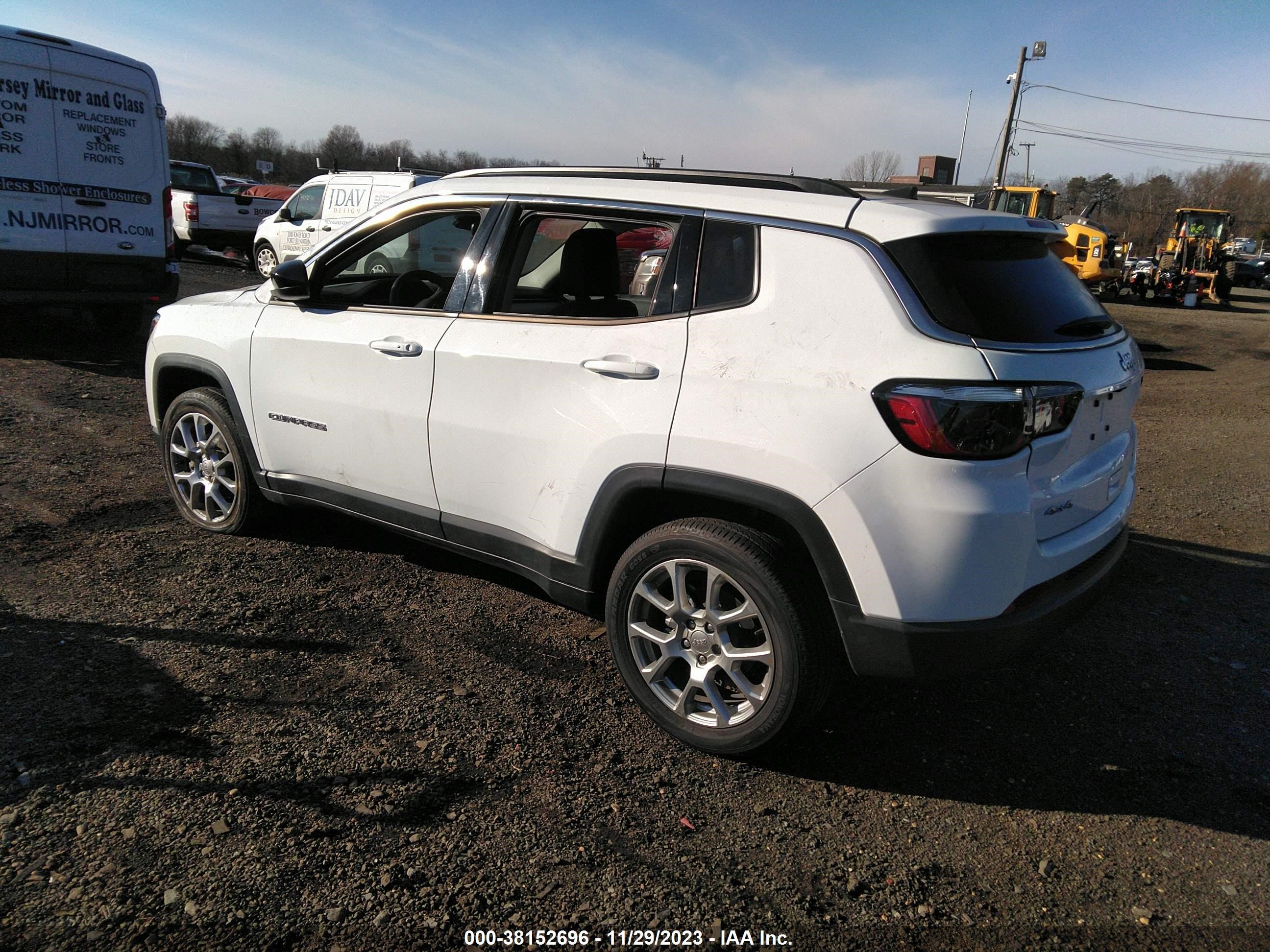 Photo 2 VIN: 3C4NJDFB2NT180806 - JEEP COMPASS 