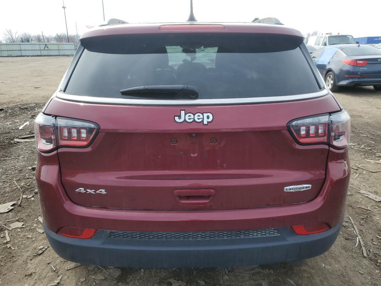 Photo 5 VIN: 3C4NJDFB8NT175979 - JEEP COMPASS 