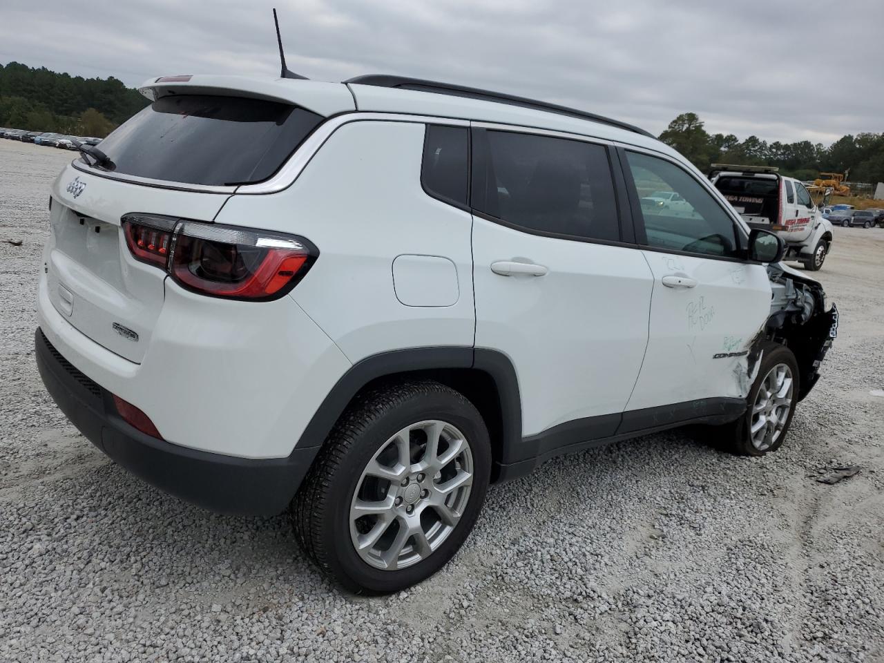 Photo 2 VIN: 3C4NJDFN2PT508075 - JEEP COMPASS 