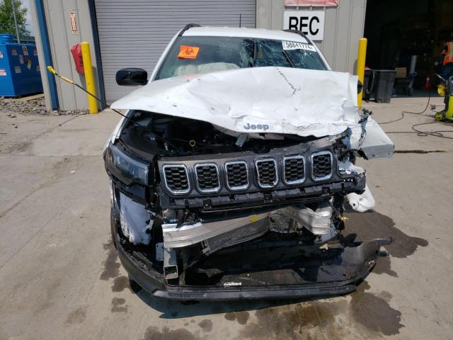 Photo 4 VIN: 3C4NJDFNXRT134057 - JEEP COMPASS 