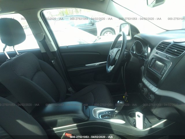 Photo 4 VIN: 3C4PDCAB0DT532409 - DODGE JOURNEY 