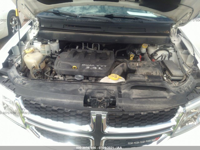 Photo 9 VIN: 3C4PDCAB0FT630620 - DODGE JOURNEY 