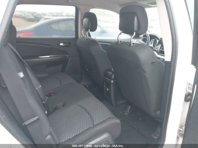 Photo 7 VIN: 3C4PDCAB0GT152149 - DODGE JOURNEY 