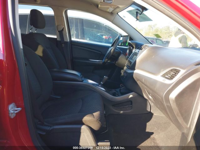 Photo 4 VIN: 3C4PDCAB0GT239422 - DODGE JOURNEY 