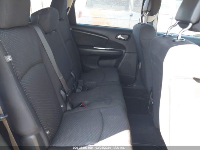 Photo 7 VIN: 3C4PDCAB0JT257474 - DODGE JOURNEY 