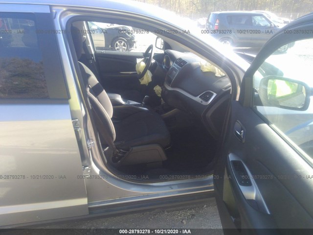 Photo 4 VIN: 3C4PDCAB0JT383219 - DODGE JOURNEY 