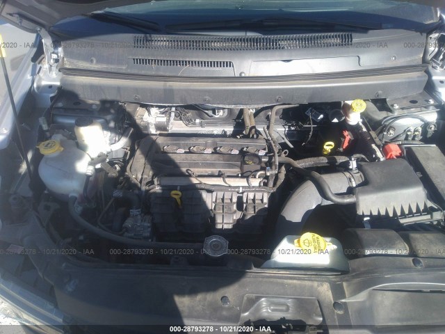 Photo 9 VIN: 3C4PDCAB0JT383219 - DODGE JOURNEY 