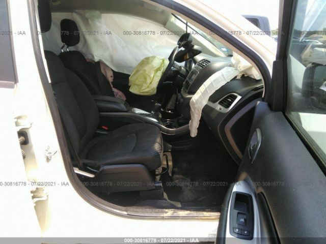 Photo 4 VIN: 3C4PDCAB0JT427364 - DODGE JOURNEY 