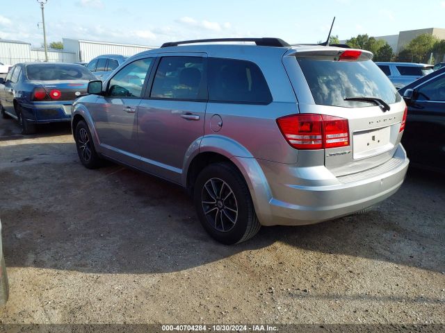 Photo 2 VIN: 3C4PDCAB0JT448117 - DODGE JOURNEY 