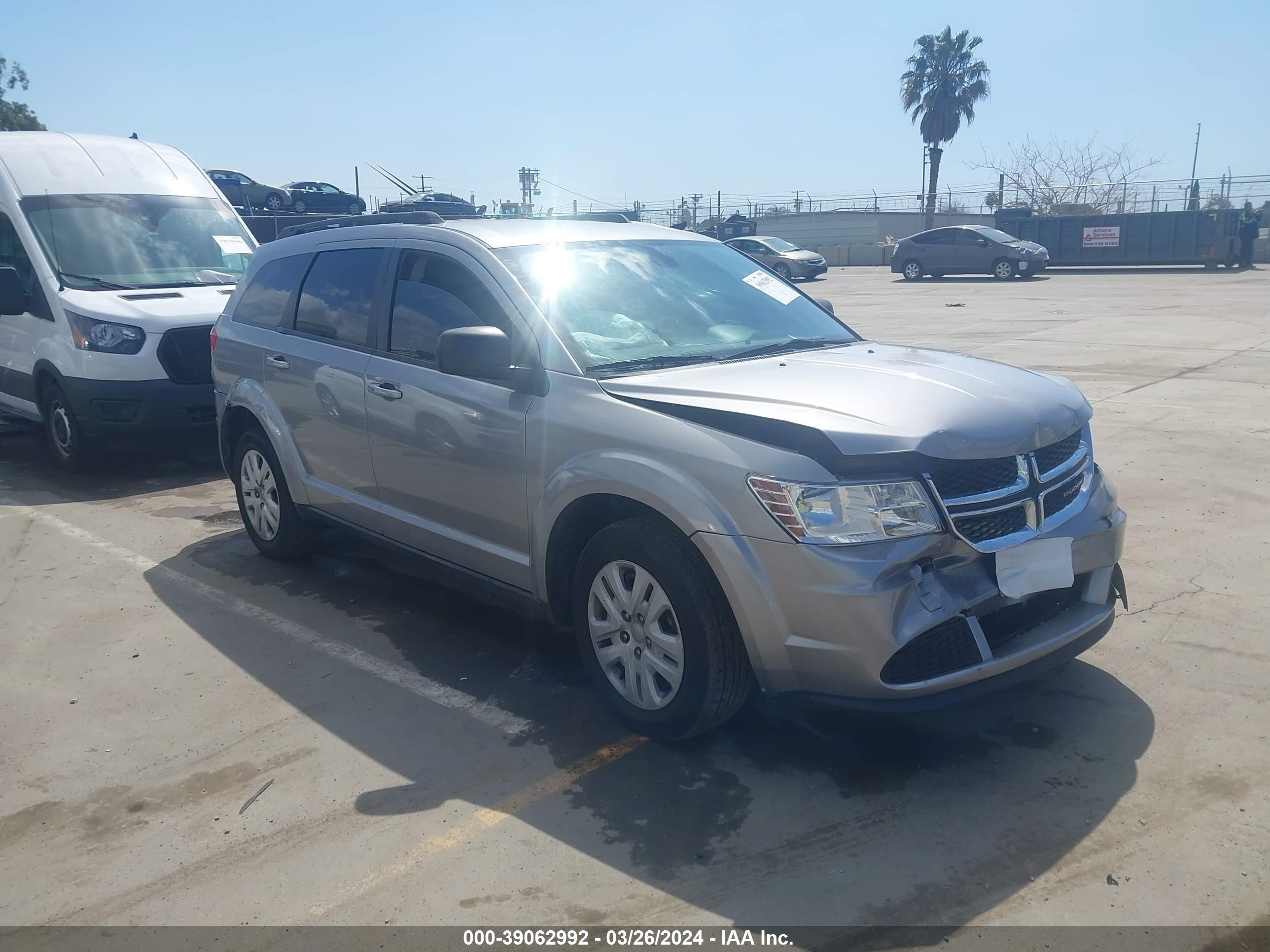 Photo 0 VIN: 3C4PDCAB0JT496698 - DODGE JOURNEY 