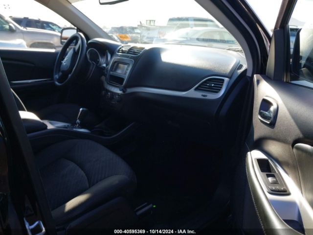 Photo 4 VIN: 3C4PDCAB0JT496703 - DODGE JOURNEY 