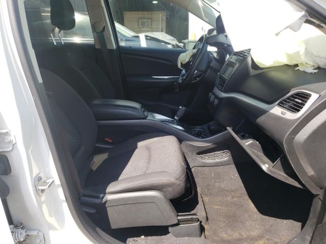 Photo 4 VIN: 3C4PDCAB0JT498452 - DODGE JOURNEY SE 