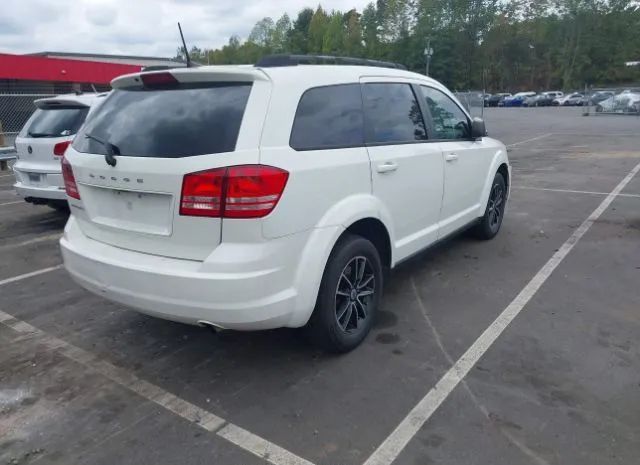 Photo 3 VIN: 3C4PDCAB0JT498466 - DODGE JOURNEY 