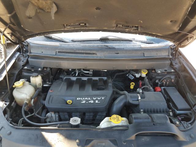 Photo 6 VIN: 3C4PDCAB1CT273296 - DODGE JOURNEY SE 