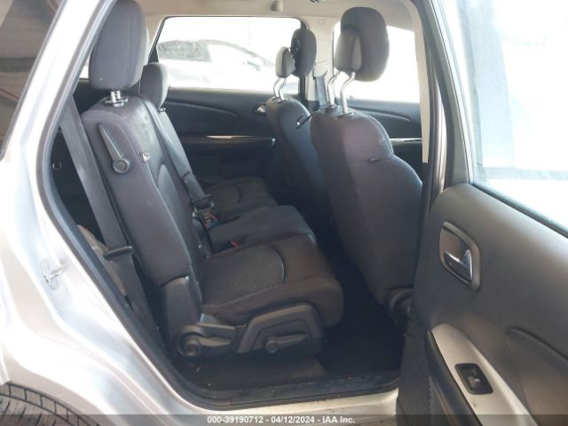 Photo 7 VIN: 3C4PDCAB1DT500973 - DODGE JOURNEY 