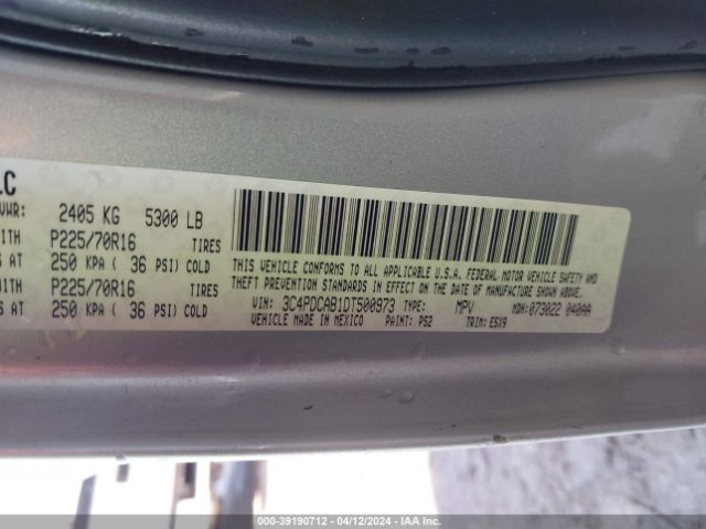 Photo 8 VIN: 3C4PDCAB1DT500973 - DODGE JOURNEY 