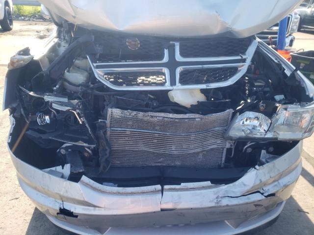 Photo 6 VIN: 3C4PDCAB1DT529910 - DODGE JOURNEY SE 