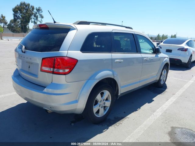 Photo 3 VIN: 3C4PDCAB1DT589329 - DODGE JOURNEY 