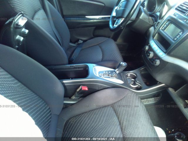 Photo 4 VIN: 3C4PDCAB1DT675370 - DODGE JOURNEY 