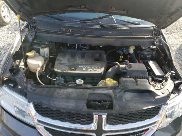 Photo 6 VIN: 3C4PDCAB1FT679874 - DODGE JOURNEY SE 