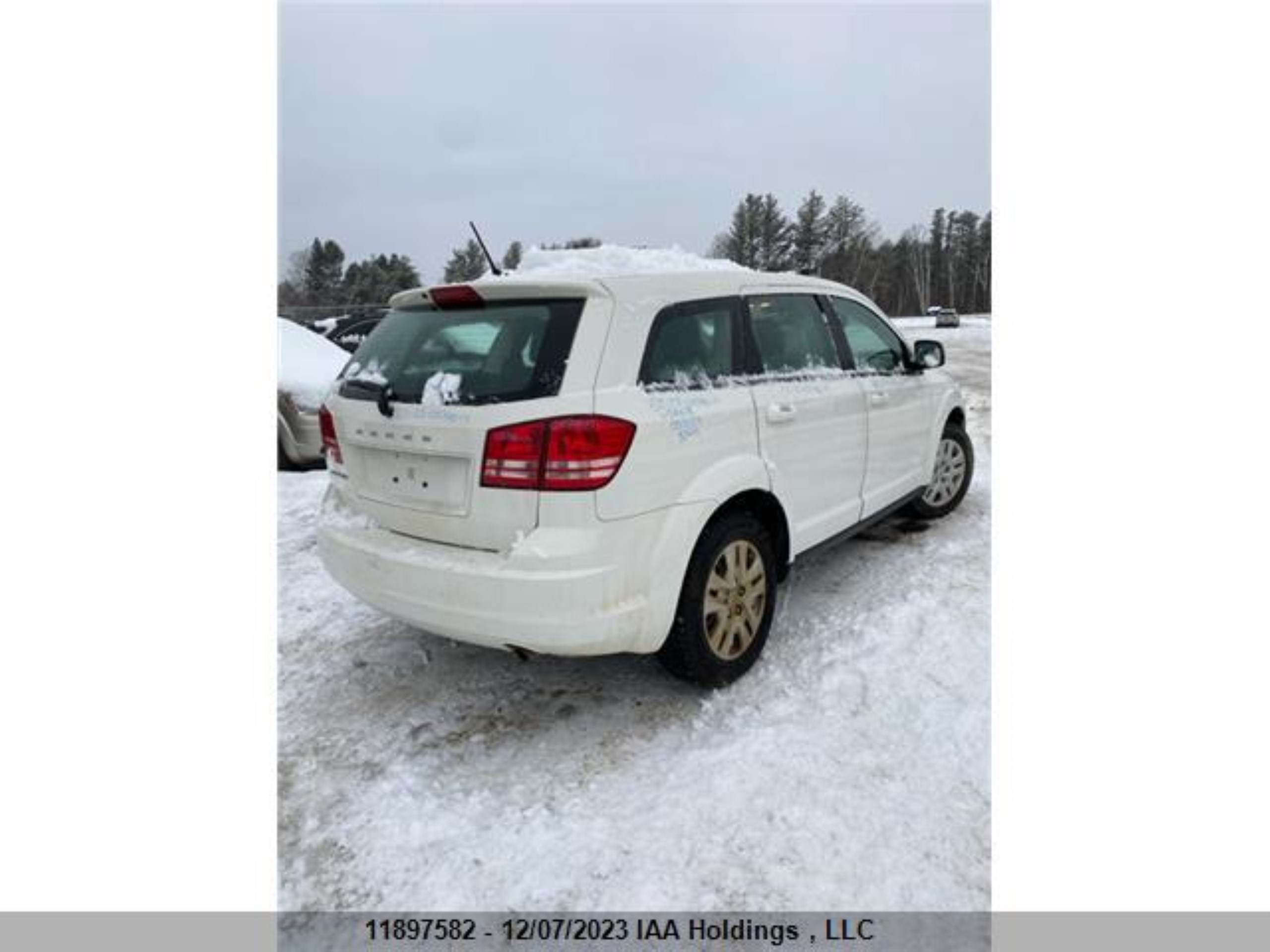 Photo 2 VIN: 3C4PDCAB1HT594018 - DODGE JOURNEY 