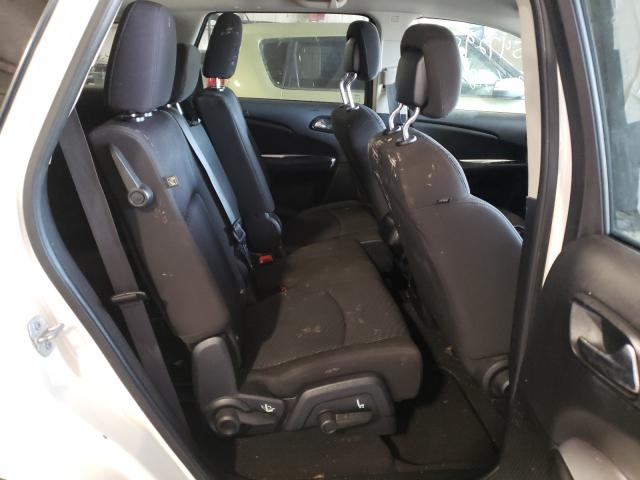 Photo 5 VIN: 3C4PDCAB1JT233930 - DODGE JOURNEY SE 