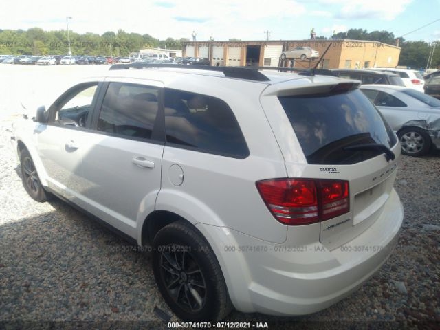 Photo 2 VIN: 3C4PDCAB1JT295795 - DODGE JOURNEY 