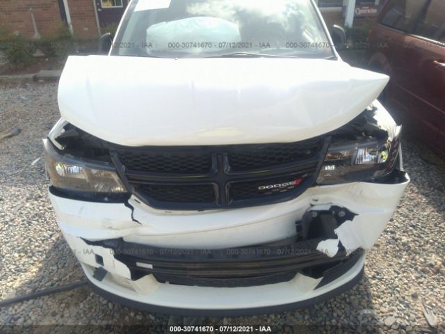 Photo 5 VIN: 3C4PDCAB1JT295795 - DODGE JOURNEY 