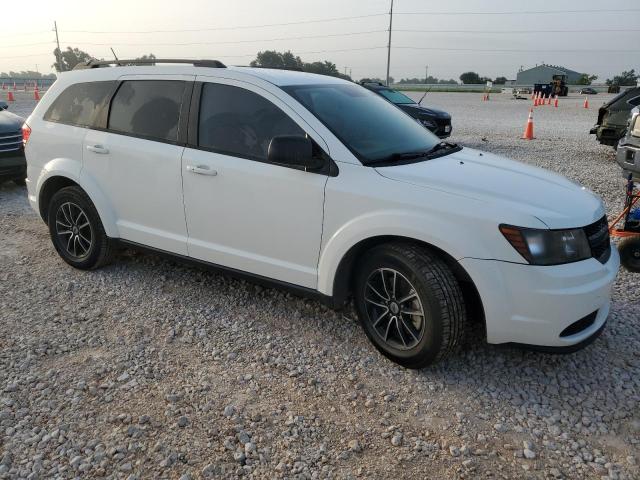 Photo 3 VIN: 3C4PDCAB1JT322753 - DODGE JOURNEY SE 