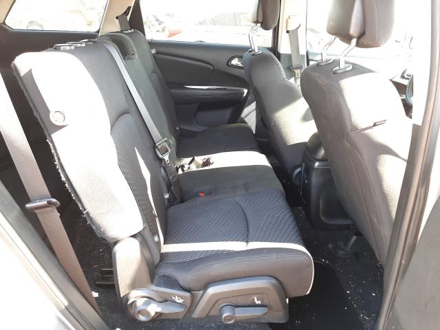 Photo 5 VIN: 3C4PDCAB1JT382211 - DODGE JOURNEY SE 