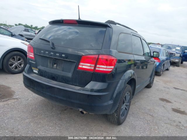 Photo 3 VIN: 3C4PDCAB1JT445503 - DODGE JOURNEY 