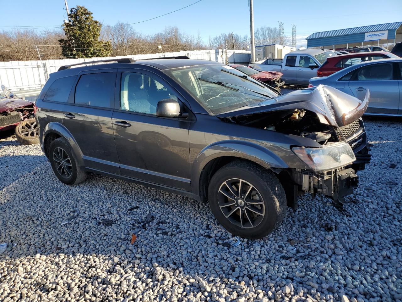 Photo 3 VIN: 3C4PDCAB1JT474340 - DODGE JOURNEY 