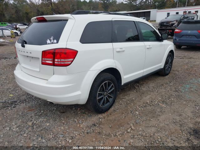 Photo 3 VIN: 3C4PDCAB1JT506896 - DODGE JOURNEY 